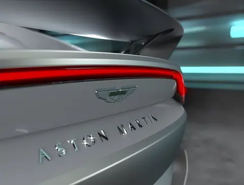 阿斯顿马丁宣布裁员20% 计划应对经济挑战！